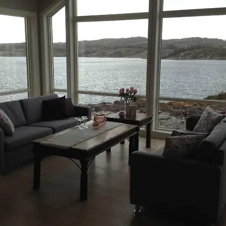 Holiday home Austefjordtunet 15